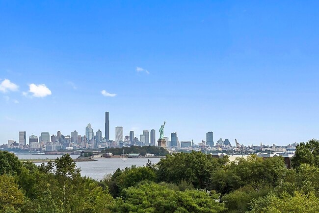 Photo - 30 Freedom Way Unit 407