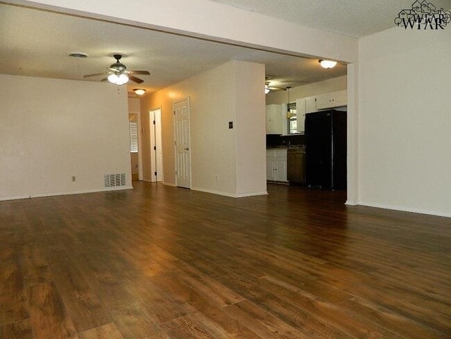 Photo - 2819 Montgomery Pl