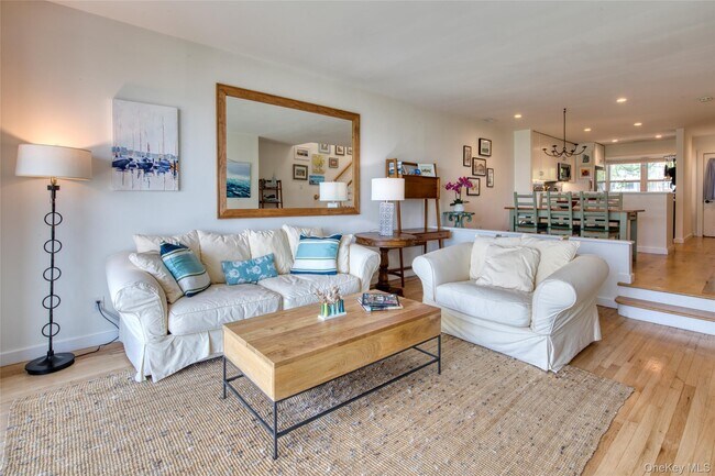 Photo - 21 Stirling Cove Unit E