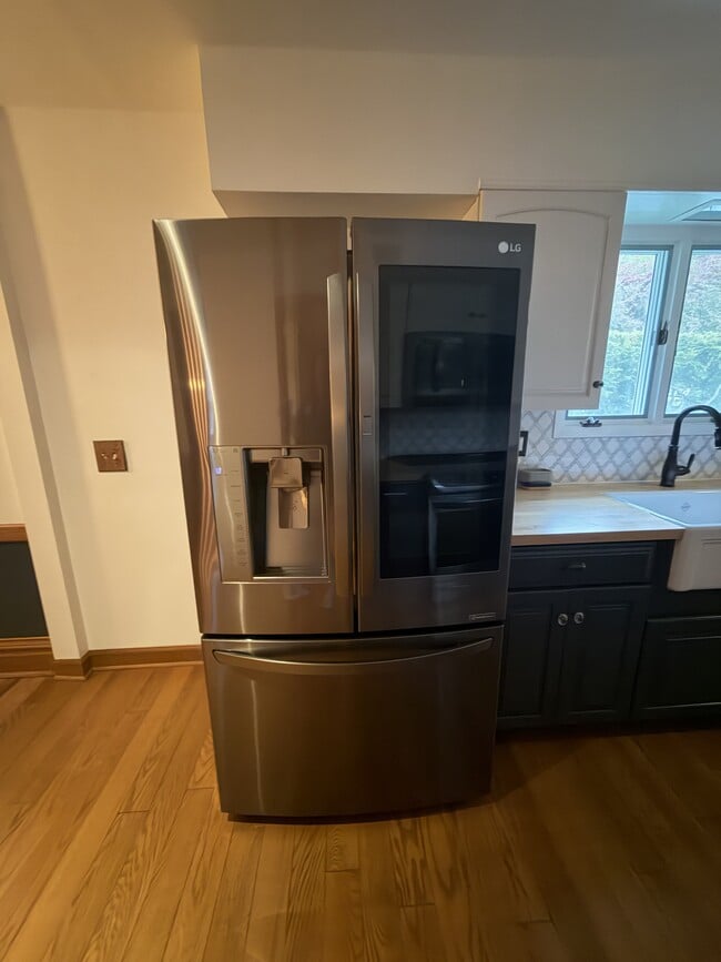 Photo - 335 N 8th St