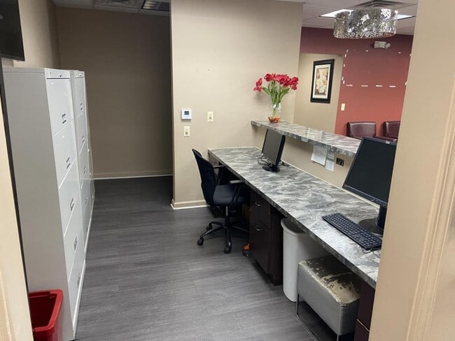 Photo - 27253 Van Dyke Ave