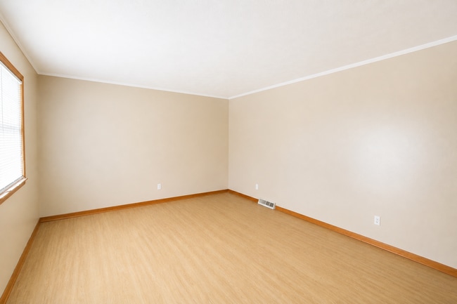 Photo - 3-Bedroom Home with Finished Basement, Garage & Huge Yard