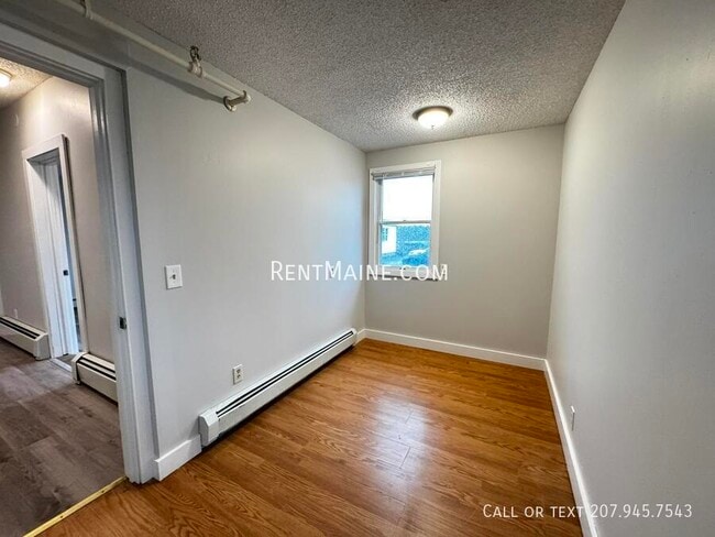 Photo - 513 Main St Unit 4