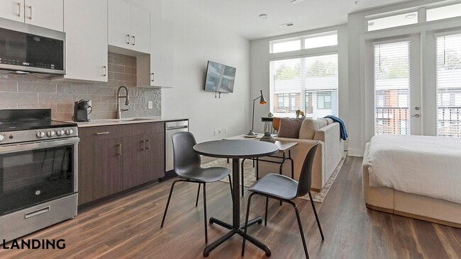 2201 Glenwood Ave SE Unit 3403
