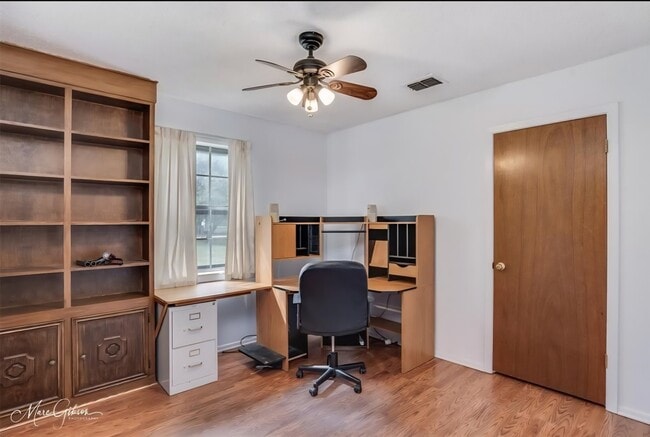 Photo - 2201 Hickory Ridge Dr