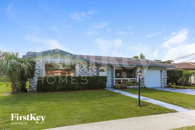 Photo - 540 NW 43rd Ave