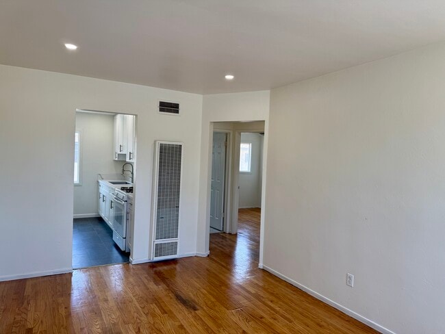 Photo - 5329 Rex Ave Unit 5329
