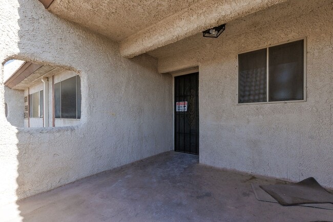 Photo - Modern 2 Bed, 2 Bath Condo Near UNLV – Prime Central Location!