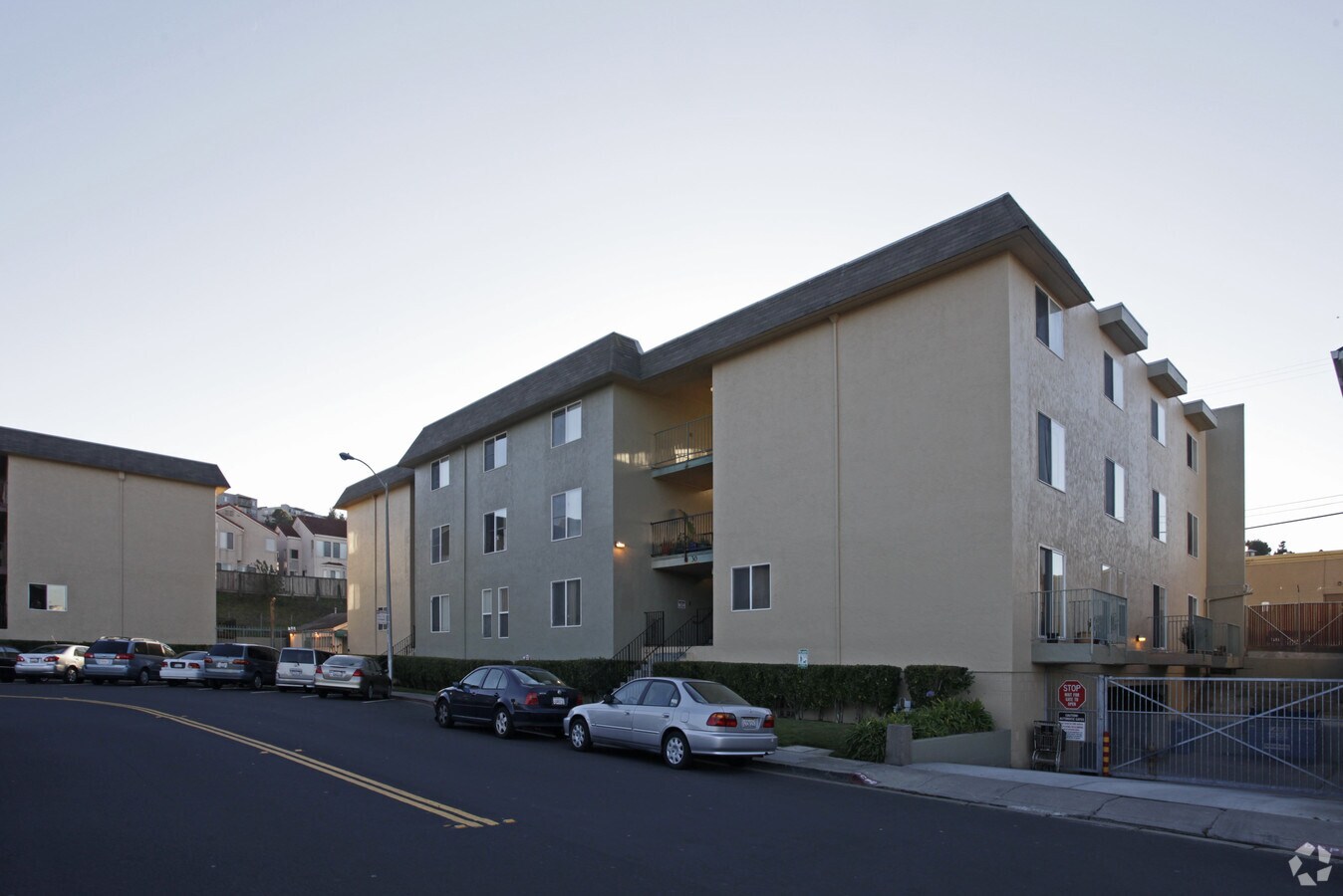 Photo - St Francis Towers Apartments