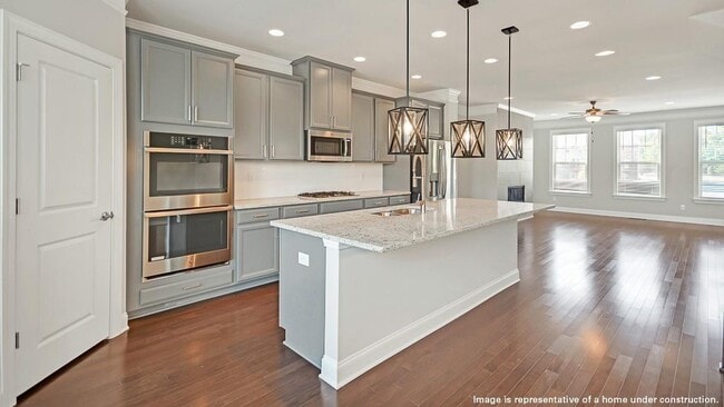 Photo - 1781 Toni Wy