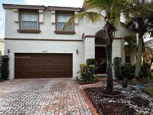 Building Photo - 4943 SW 163rd Ave Rental