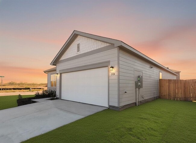 Photo - 1524 Morris Lp