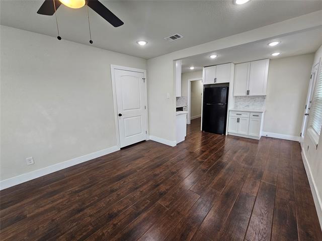 Photo - 211 N Hampton Rd