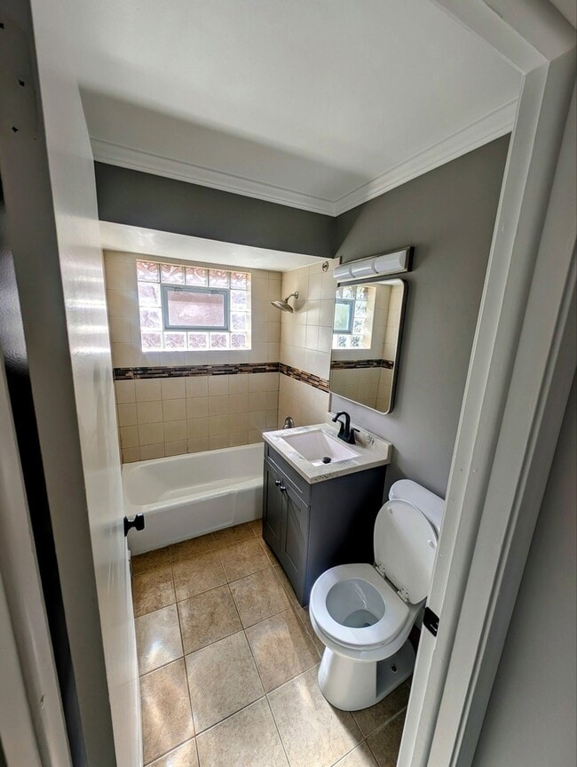 Photo - 9125 Sahler Ave Unit 2W