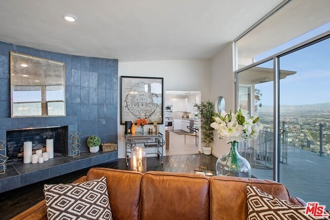 Photo - 3212 Wrightwood Dr