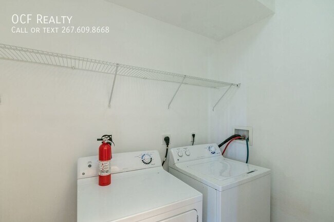 Photo - Three Bedroom Close to Temple University Unidad C