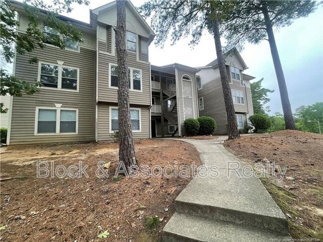 Photo - 1000 Wood Creek Dr Unit APT 9