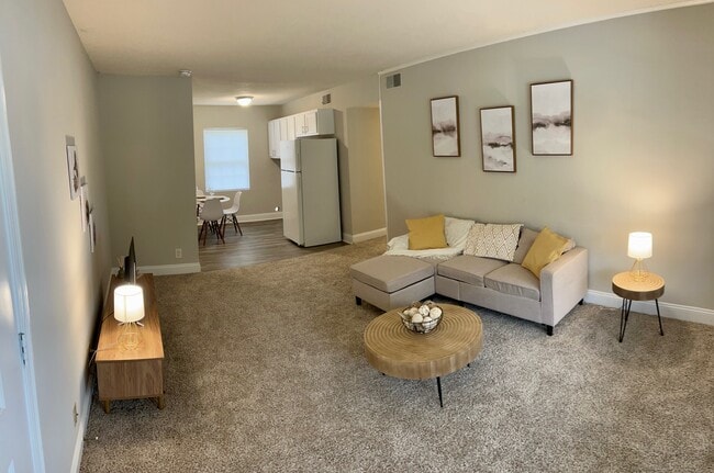 Building Photo - Waterside on Williamson