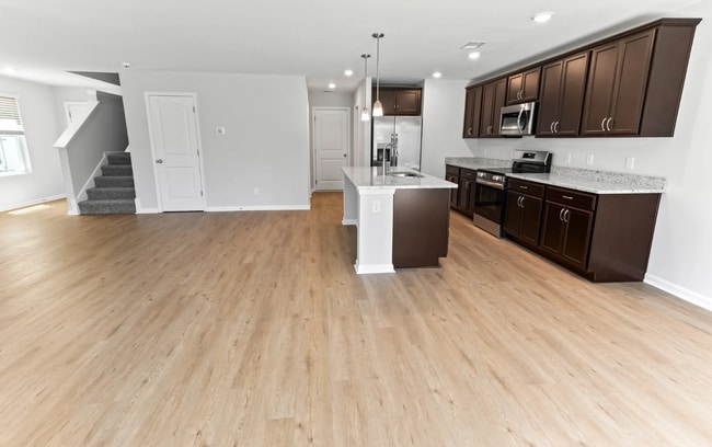 Photo - 244 Justify Ave