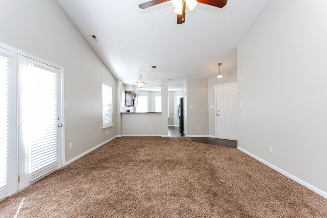 Photo - 4929 Aspen Crest Ln