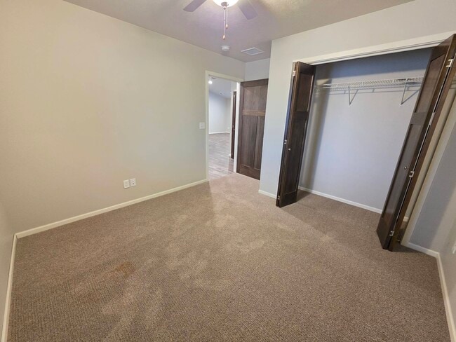 Photo - 2050 Quail St