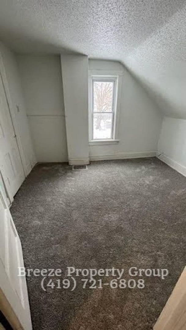 Photo - 2564 Foraker Ave