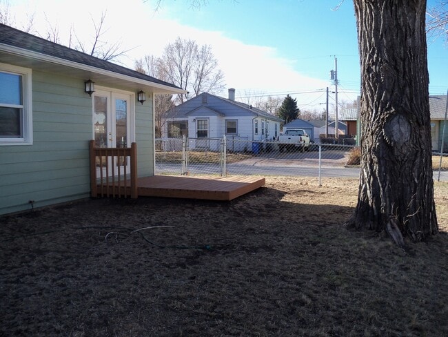 Photo - 3214 Harmony Ln