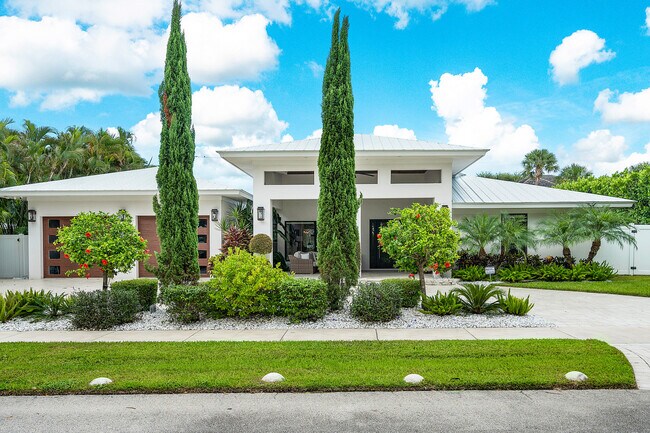 Photo - 1117 Lake Dr