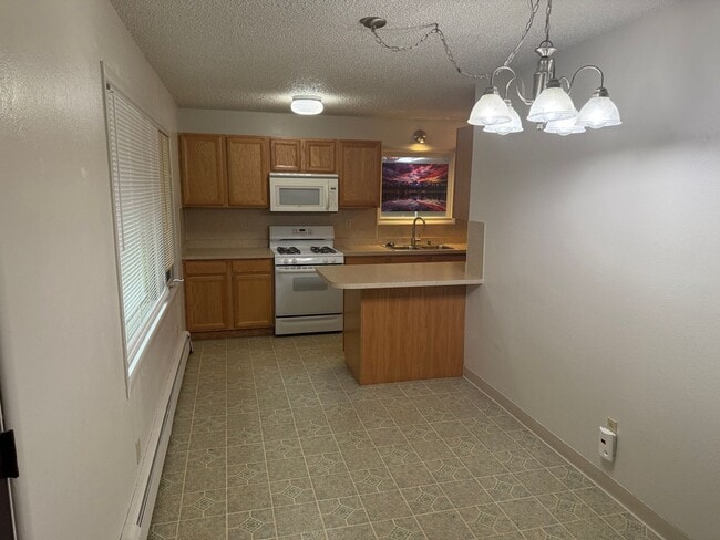 Photo - 6949 Windsor Pl