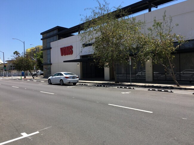 Photo - 625 E Broadway