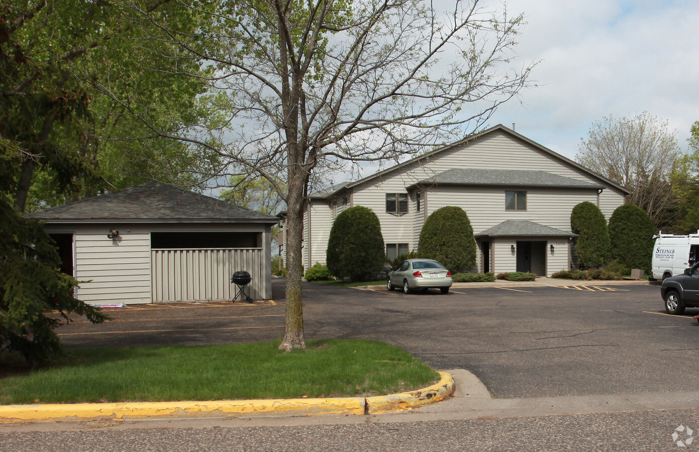 Photo - Mount Croix Apartments