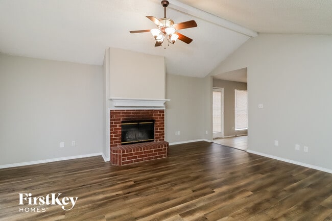 Photo - 7213 Ashbourne Way