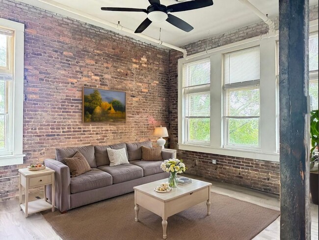 Photo - Farmer's Exchange Athens