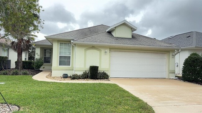 Building Photo - 21 Raintree Cir