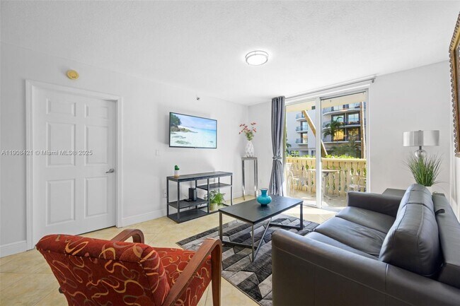 Photo - 8888 Collins Ave Unidad 105