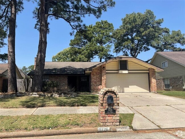 Building Photo - 9126 Elk Bend Dr Rental