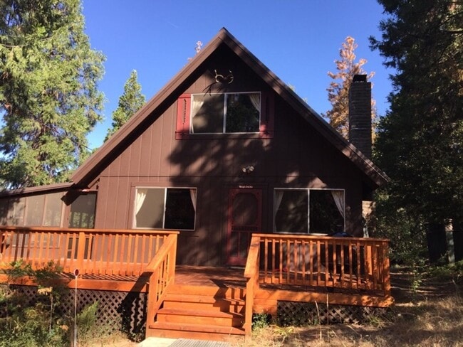 Building Photo - 38047 Peterson Rd