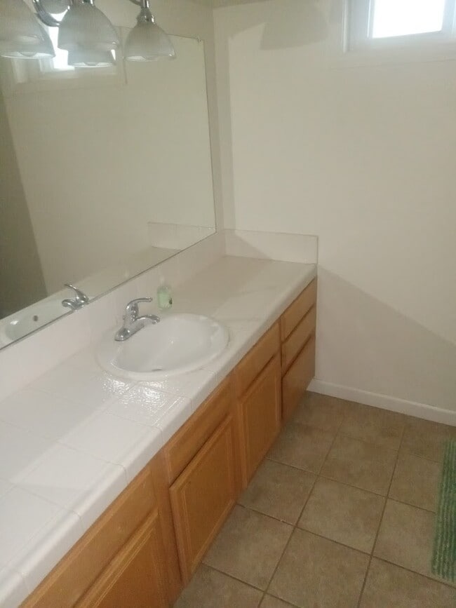 Photo - 13415 S Hills Dr