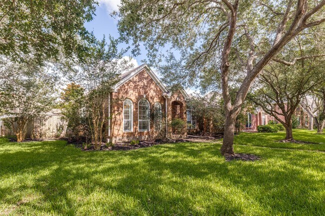 Photo - 1734 Heddon Falls Dr