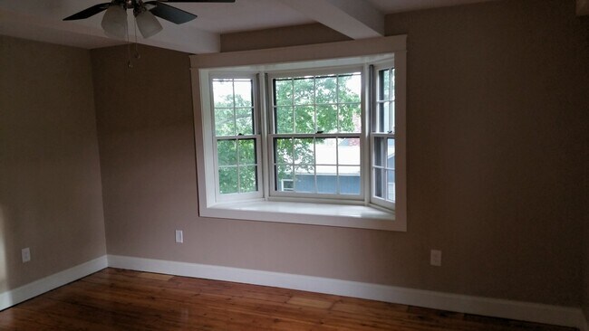 Photo - 39 Ponakin Rd Unit Apt 3