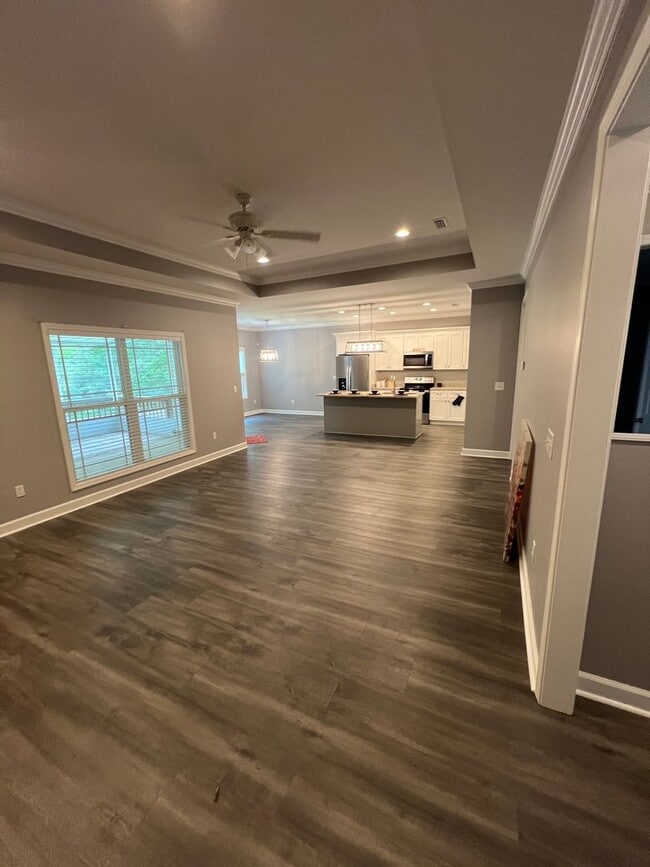 Photo - 112 Bellwood Trail