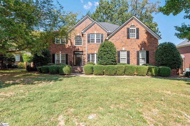 Building Photo - 220 Huddersfield Dr