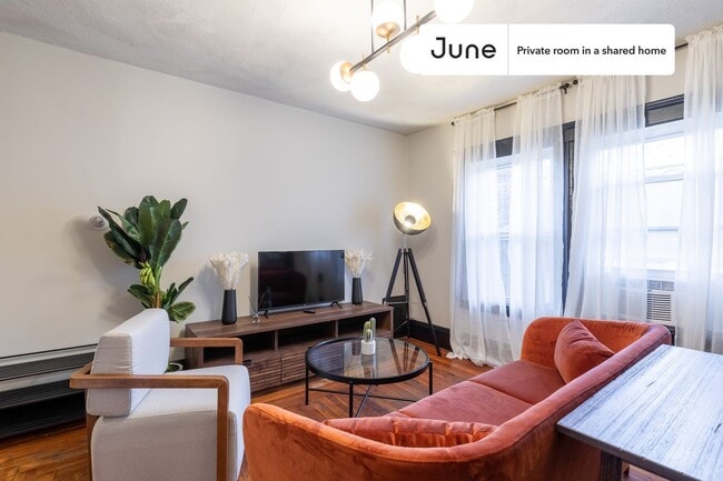 Photo - Room in Shared 5 bed/2 bath home Unidad C