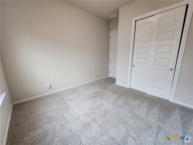 Building Photo - 2209 Hoja Ave Rental