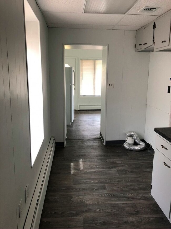 Photo - 153 Main St Unit 2nd Floor  WHITE 85