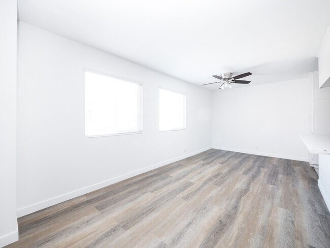 Photo - 1641 Veteran Ave