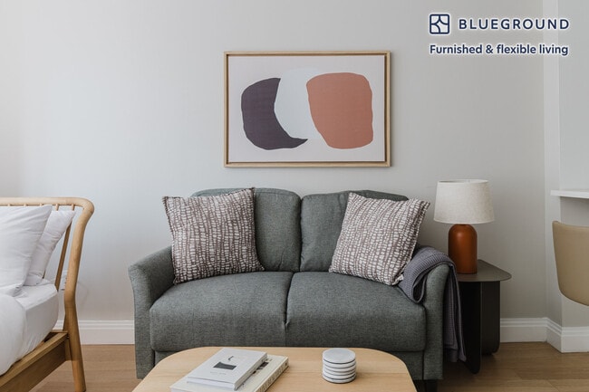 Photo - 345 E 94th St Unidad FL4-ID1554