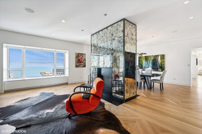 Photo - 800 N Michigan Ave Unit 4001