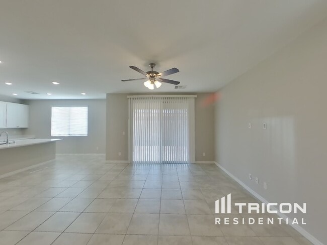 Photo - 6563 Smithville Ave