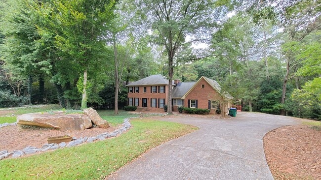 Photo - 4843 Carlene Way SW